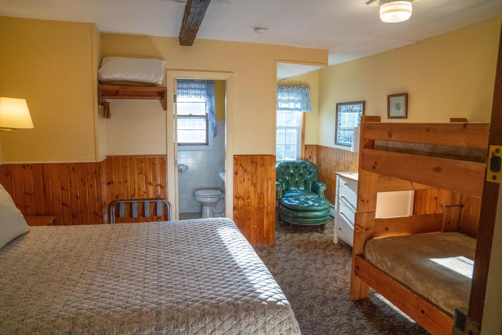 Gray Ghost Inn Уэст-Довер Экстерьер фото